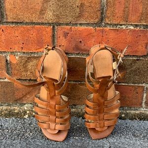 😘‼️Leather sandals